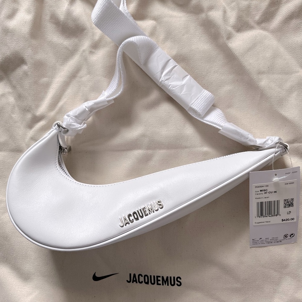 NWT JACQUEMUS NIKE SWOOSH BAG